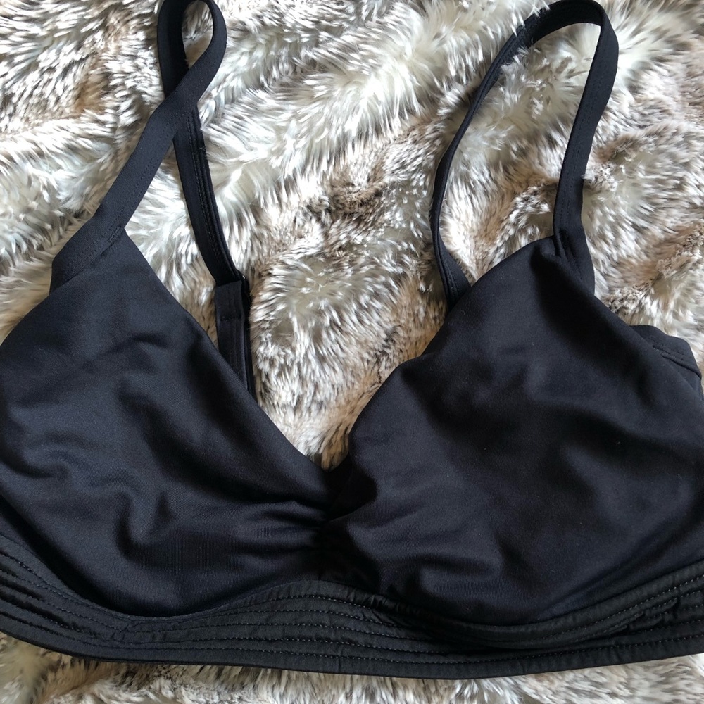 Seafolly Quilted DD Bikini top. sz 8/10DD